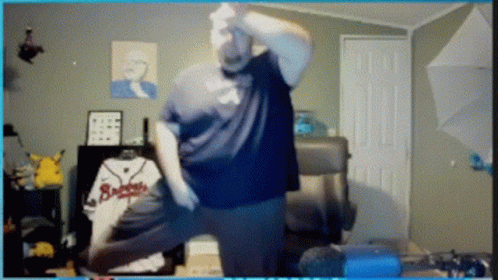 1781033930896996.gif